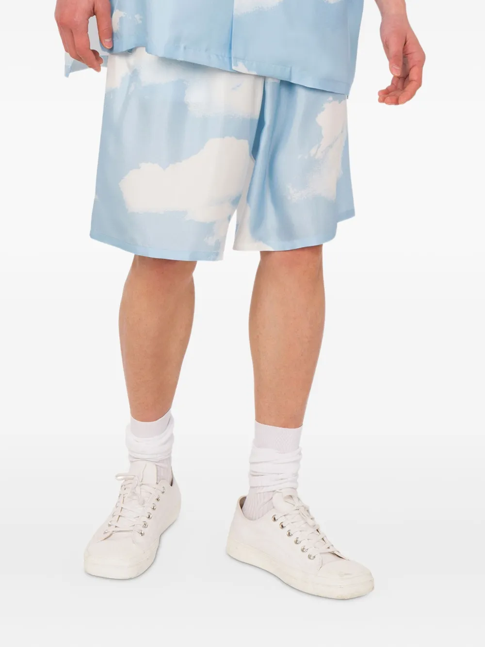 Moschino cloud-print shorts | Bermuda Shorts | Image 2