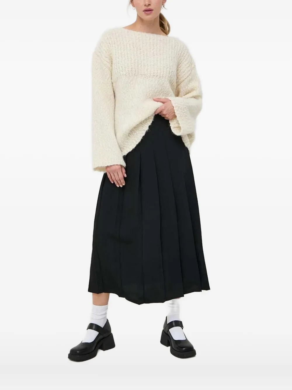 Lovechild Wide-sleeve Wool Sweater In Black