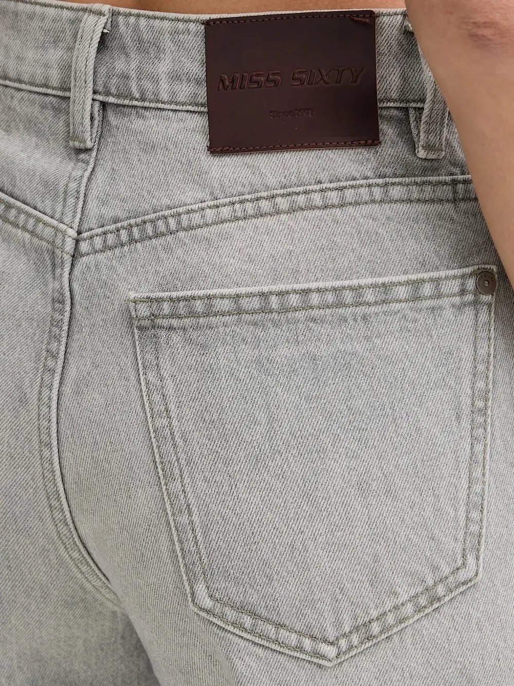 Miss Sixty Jeans met logopatch Grijs