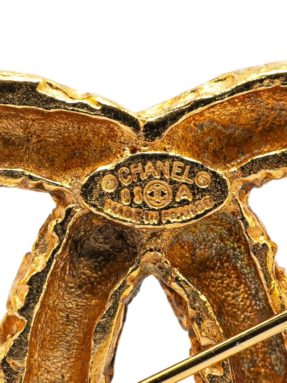 Pre-owned Chanel 1993 Gold Plated Cc Logo Brooch Costume Brooch