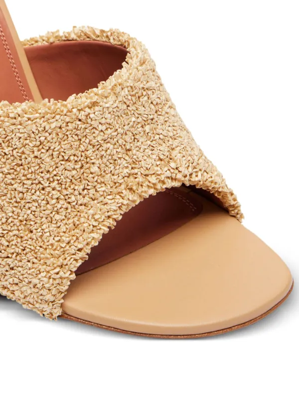 【関税込み】Amina Muaddi ブラウン Taylor 90 ヒールサンダル Taylor 90 leather mules in brown - Amina Muaddi | Mytheresa