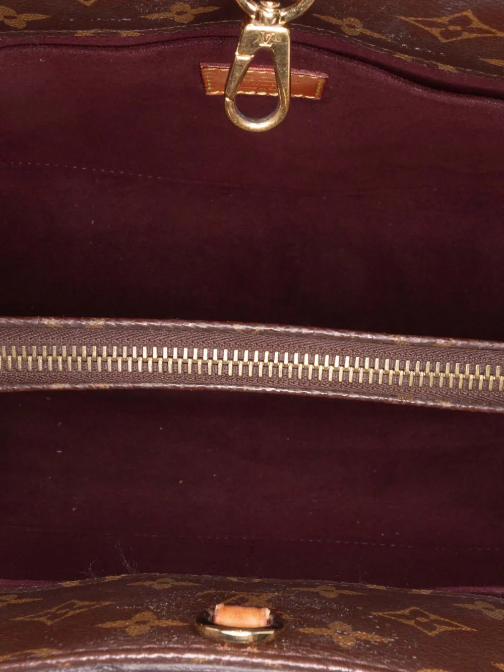 Pre-owned Louis Vuitton 2015 Monogram Montaigne Mm Satchel