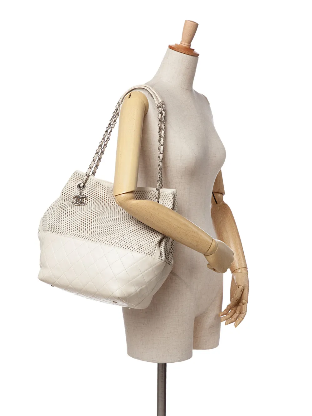 CHANEL Pre-Owned 2012-2013 Perforated Calfskin Up In The Air North South tote bag | Pre-Owned | Image 2