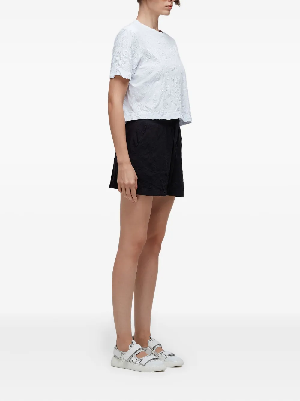 Osklen wrinkle-effect shorts | Short Shorts | Image 2