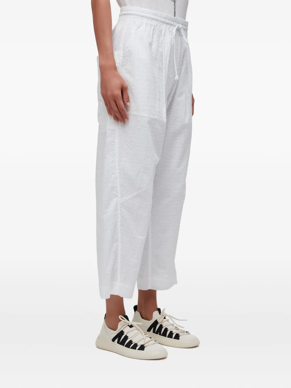 Osklen Laise Eyelet-detail Drawstring Trousers In White