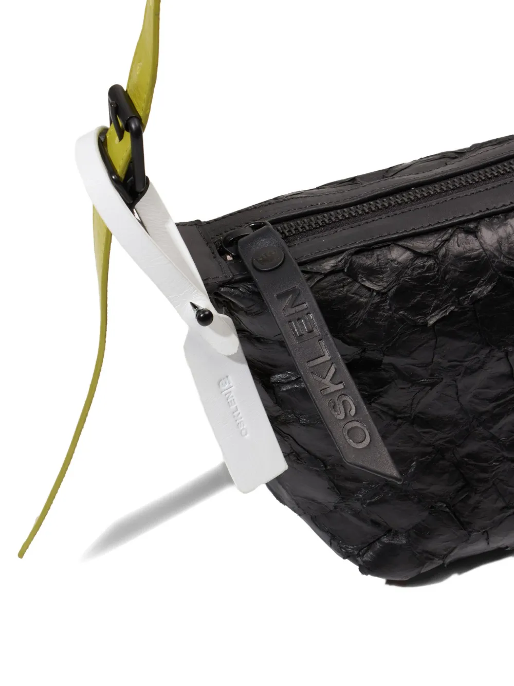 Osklen Crumpled Leather Shoulder Bag In Black