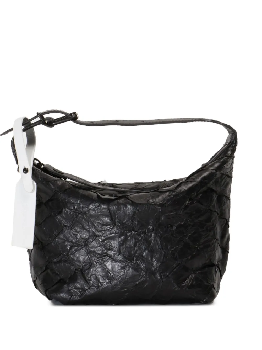 Osklen crumpled leather shoulder bag | Black | Image 1