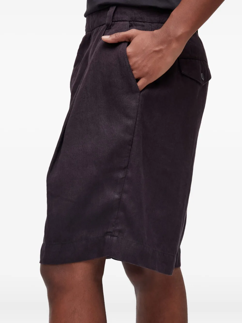 Osklen Pleated Linen Shorts In Black