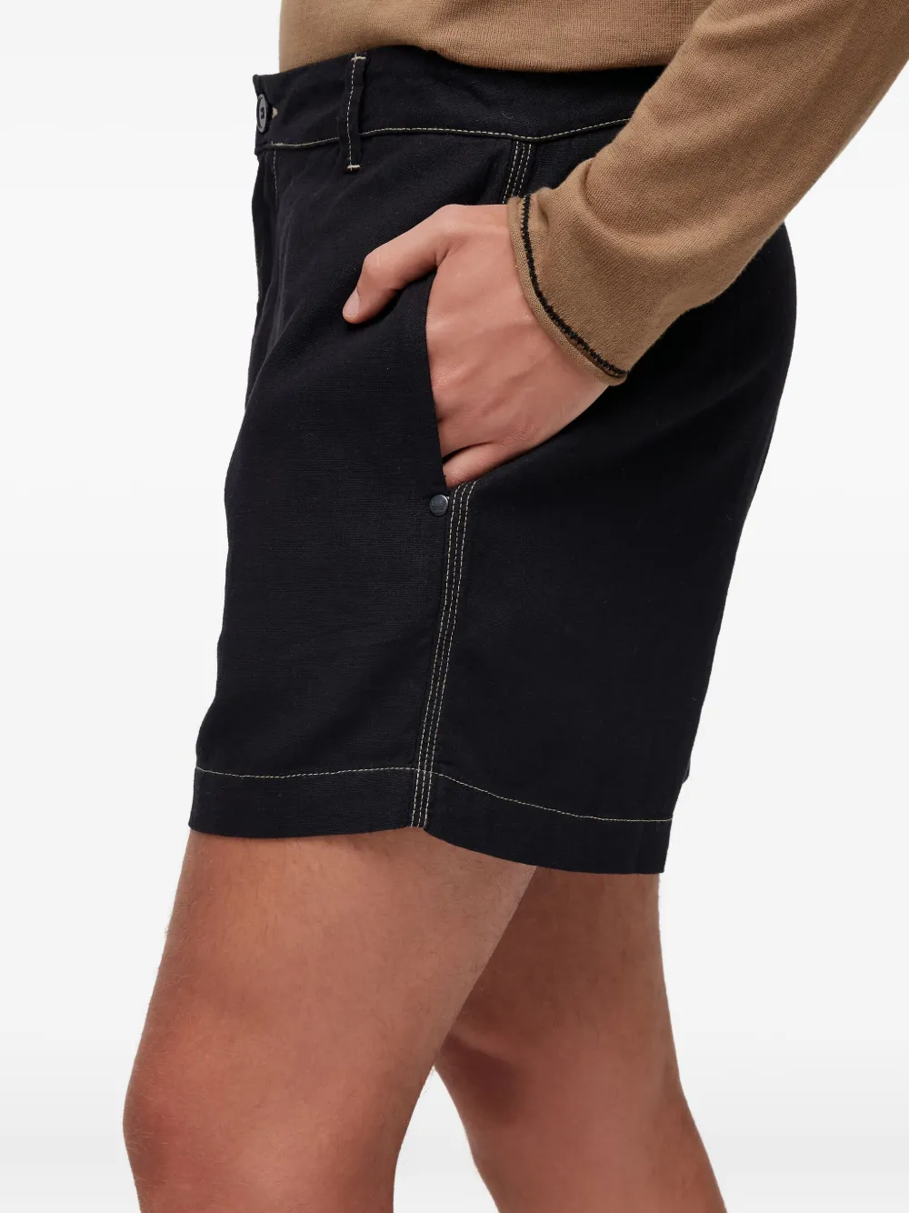 Osklen Linnen shorts met paspelzak Zwart