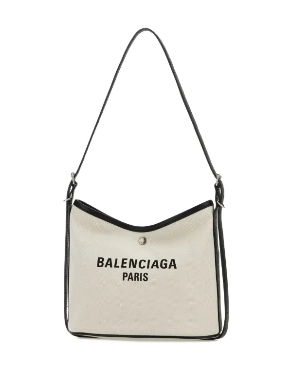 Balenciaga Biarri ロゴプレート キャンバスショルダーバッグ 