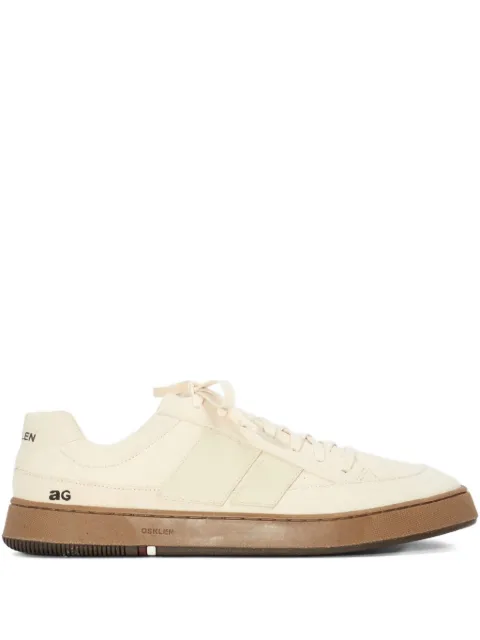 Osklen tenis con agujetas y paneles