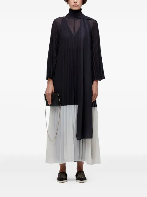 Osklen vestido midi plisado con cuello de tortuga