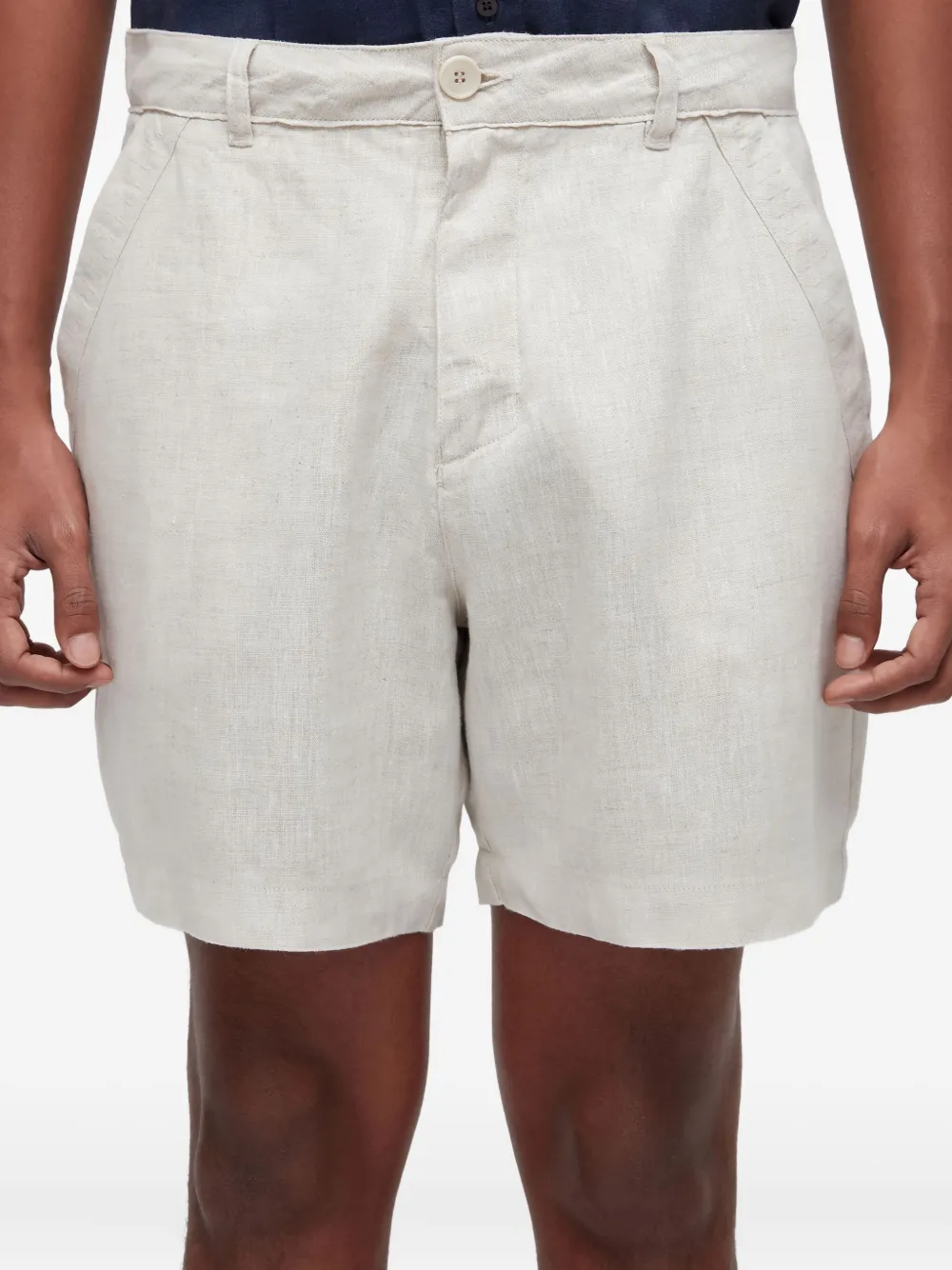 Osklen Balneario Linen Shorts In White