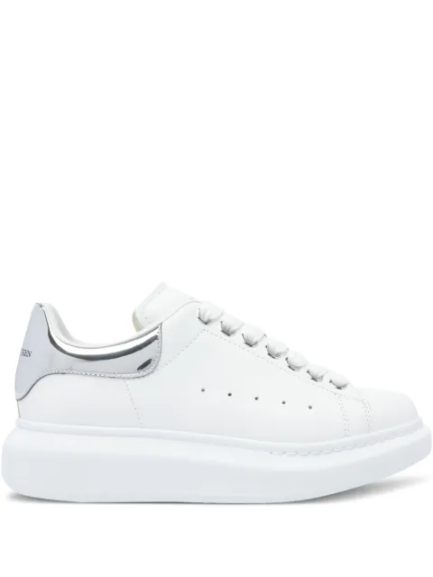 Alexander McQueen zapatillas con panel metalizado