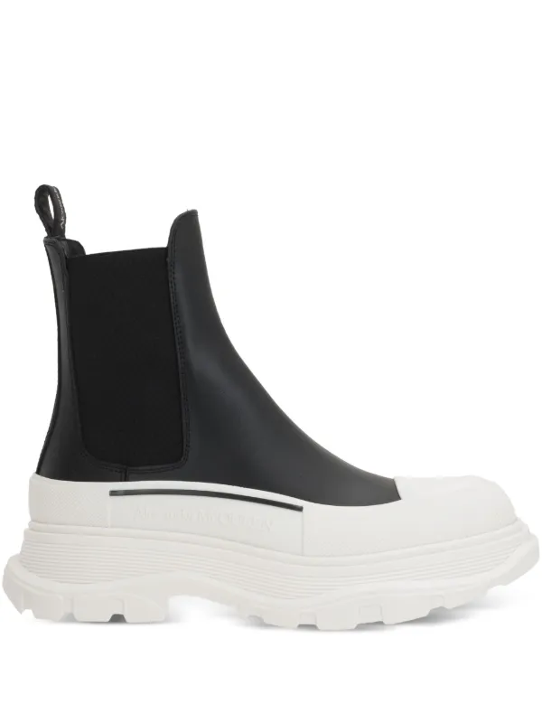 Alexander McQueen 50mm Tread Slick Chelsea Boots in Black