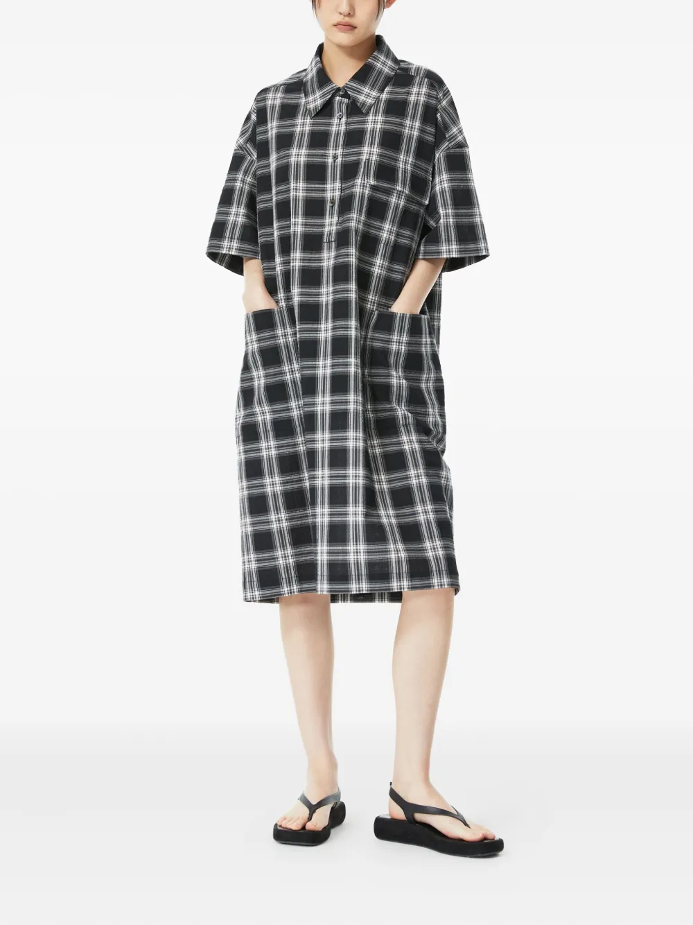 STUDIO TOMBOY Geruite jurk Zwart