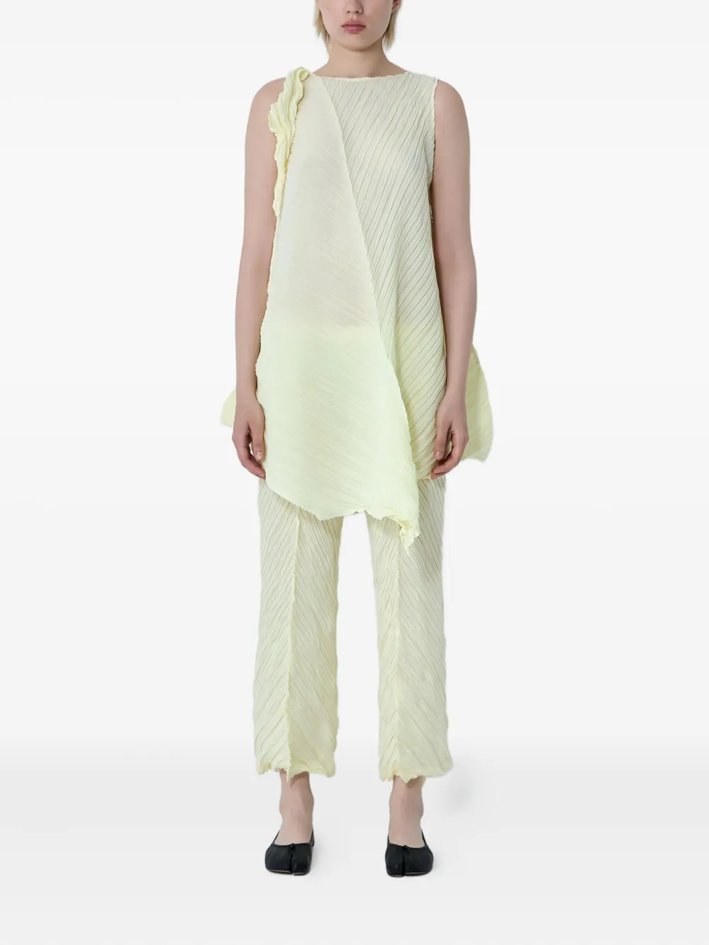 Issey Miyake Wrinkled and Twisted asymmetric dress - Giallo