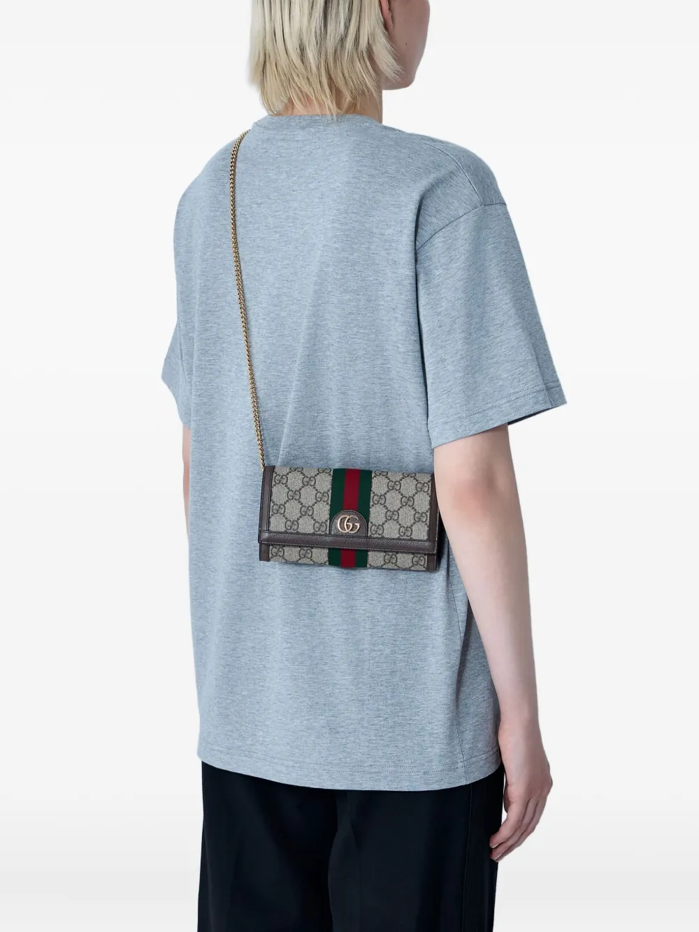 Gucci GG canvas portemonnee met ketting Bruin
