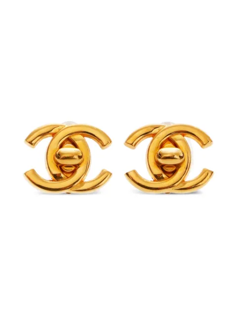 CHANEL Pre-Owned 1995 CC turn-lock clip-on earrings