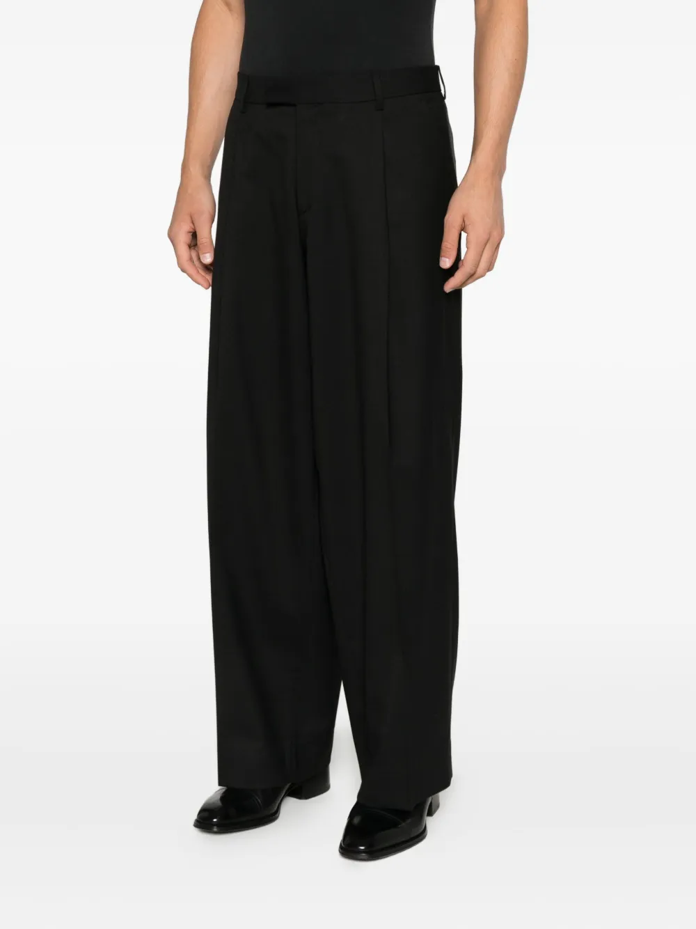 Be Able Pleat-detail Trousers In Black