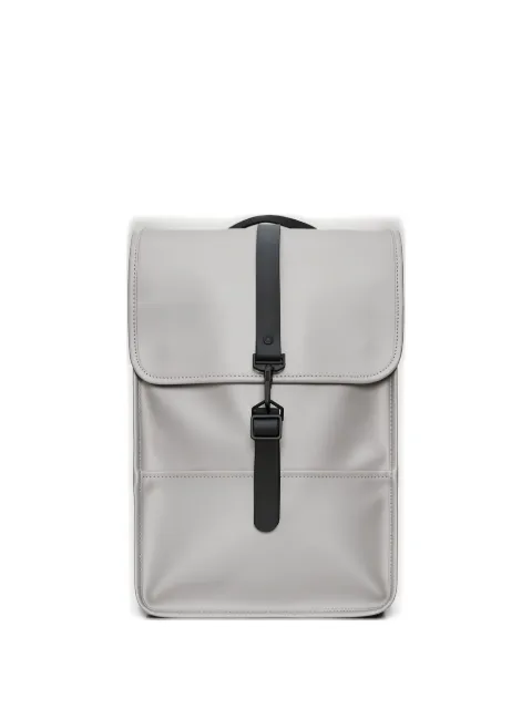 Rains mochila con hebilla y solapa