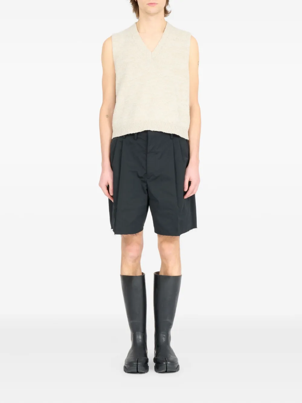 Maison Margiela v-neck sleeveless knit vest | Vests & Tank Tops | Image 2