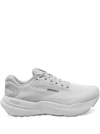 BROOKS