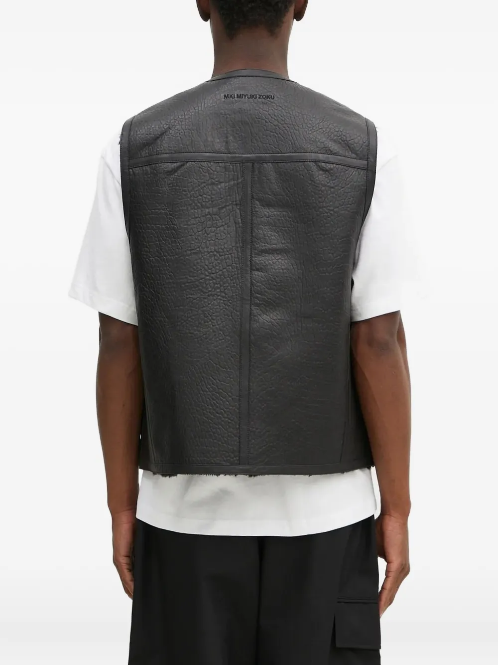 MKI Miyuki Zoku textured zip-front gilet Zwart
