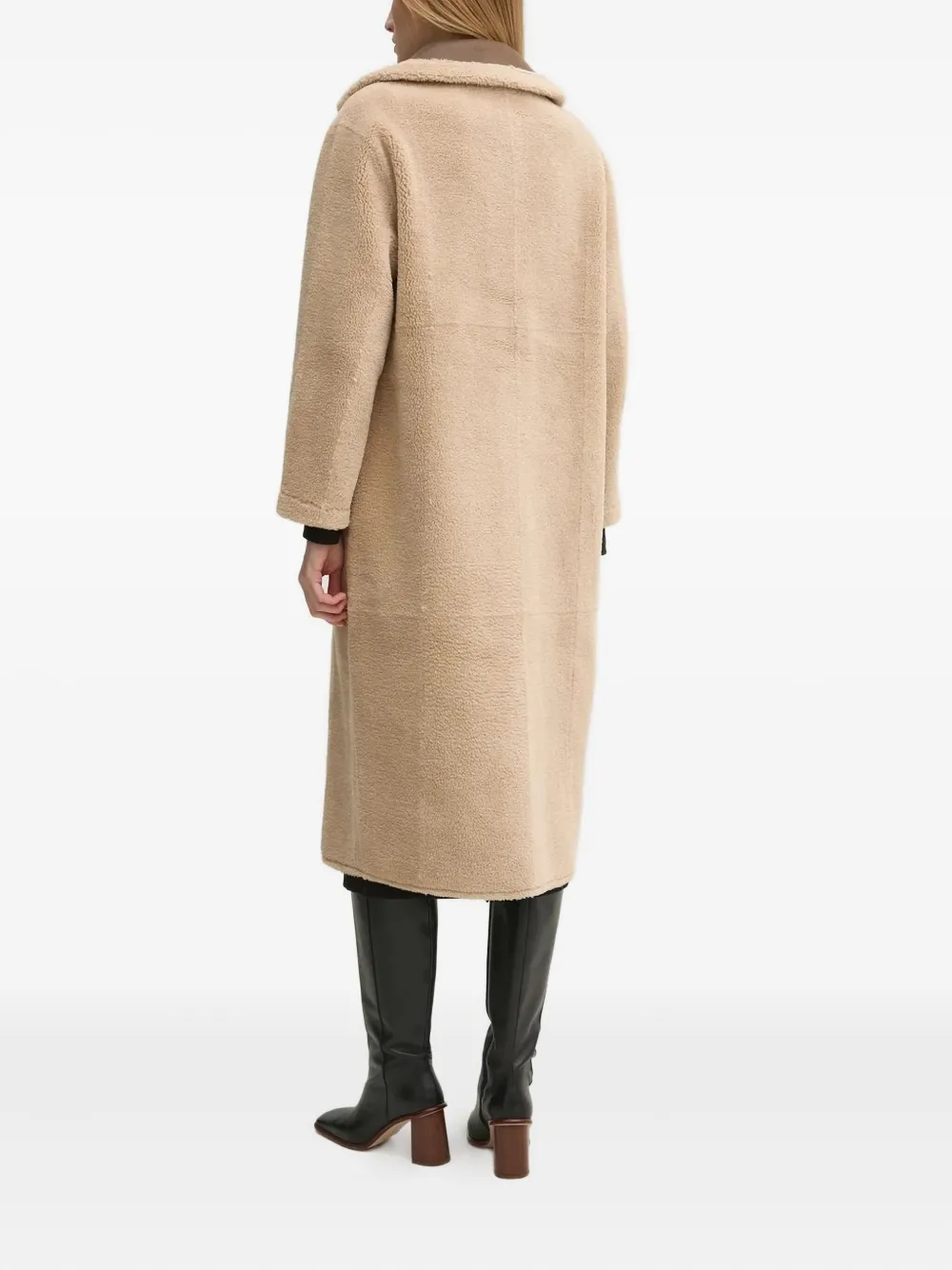 Pedro Del Hierro Jas van imitatielamswol met knoopsluiting Beige