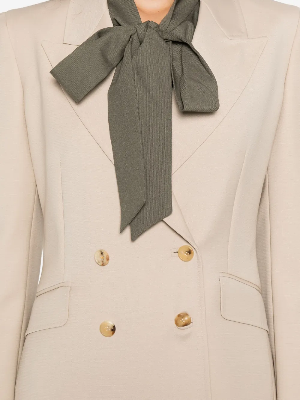 Gabriela Hearst Blazer met dubbele rij knopen Beige