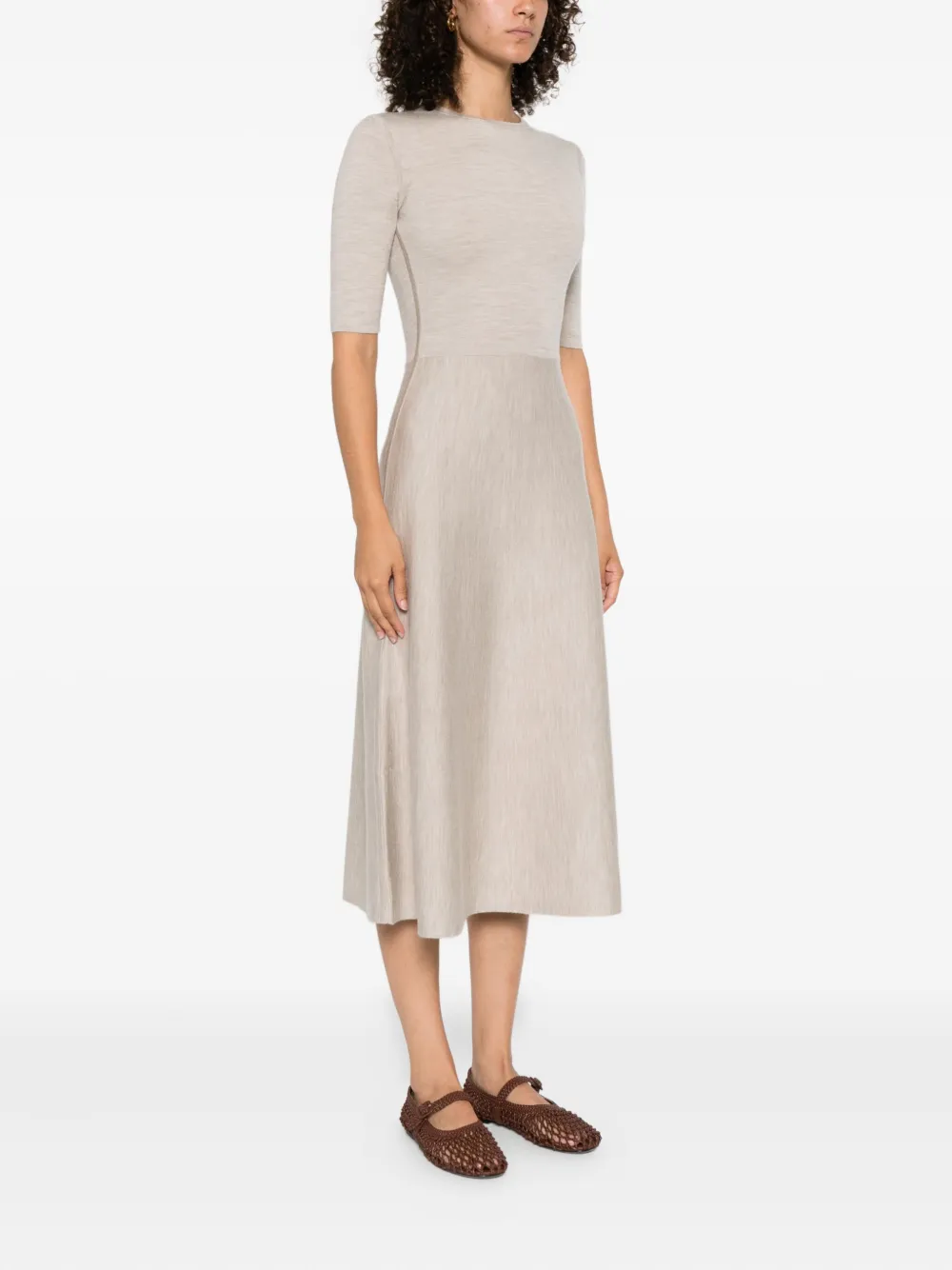 Gabriela Hearst A-lijn midi-jurk met halve mouwen Beige