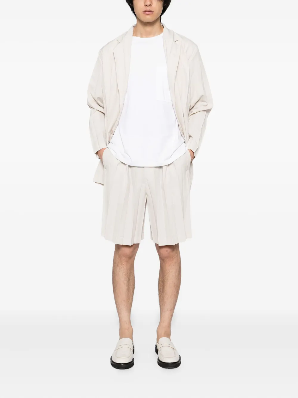 Homme Plissé Issey Miyake Shorts met afwerking Beige
