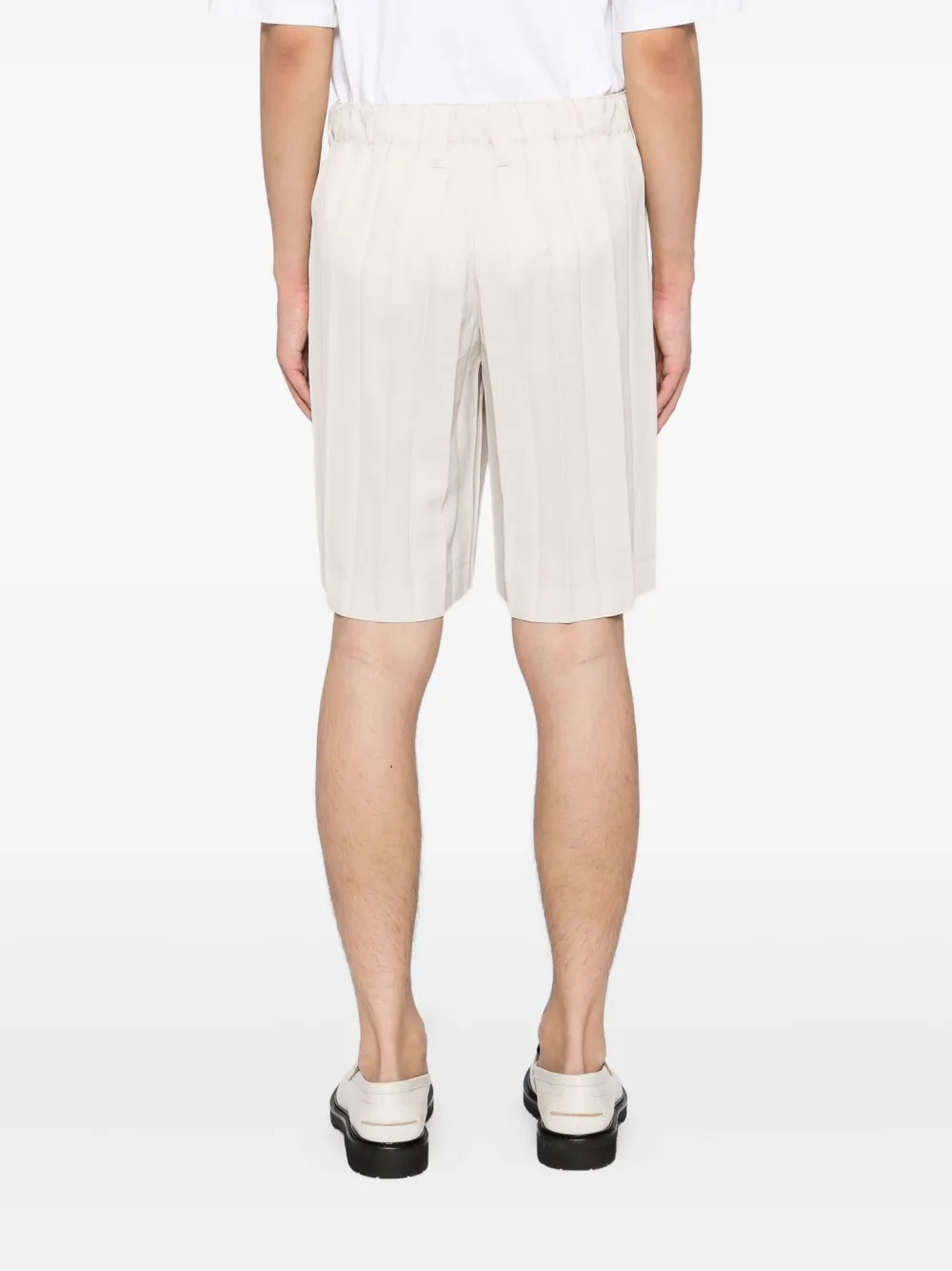 Homme Plissé Issey Miyake Shorts met afwerking Beige