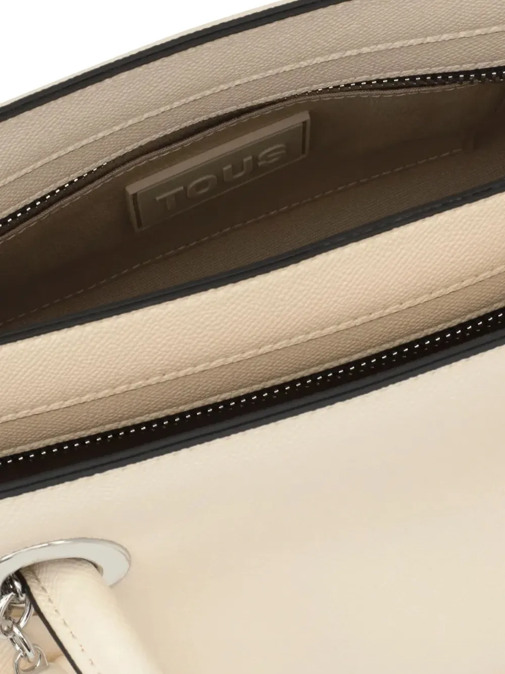 TOUS Poppy medium tas met bedel en handgreep Beige