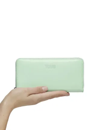TOUS