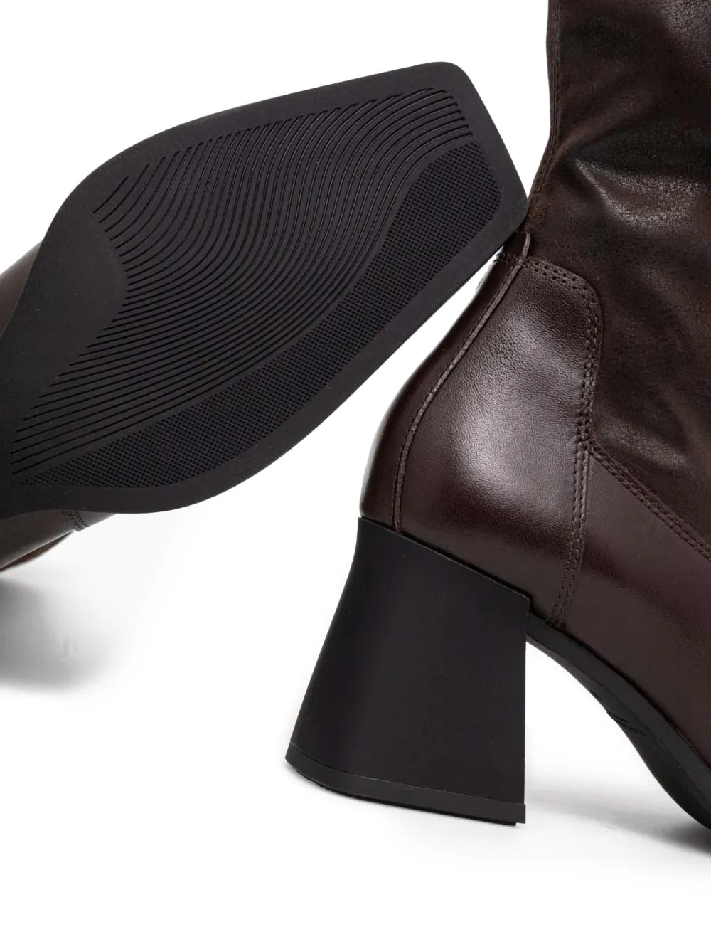 VAGABOND HEDDA enkellaarzen met vierkante neus Bruin