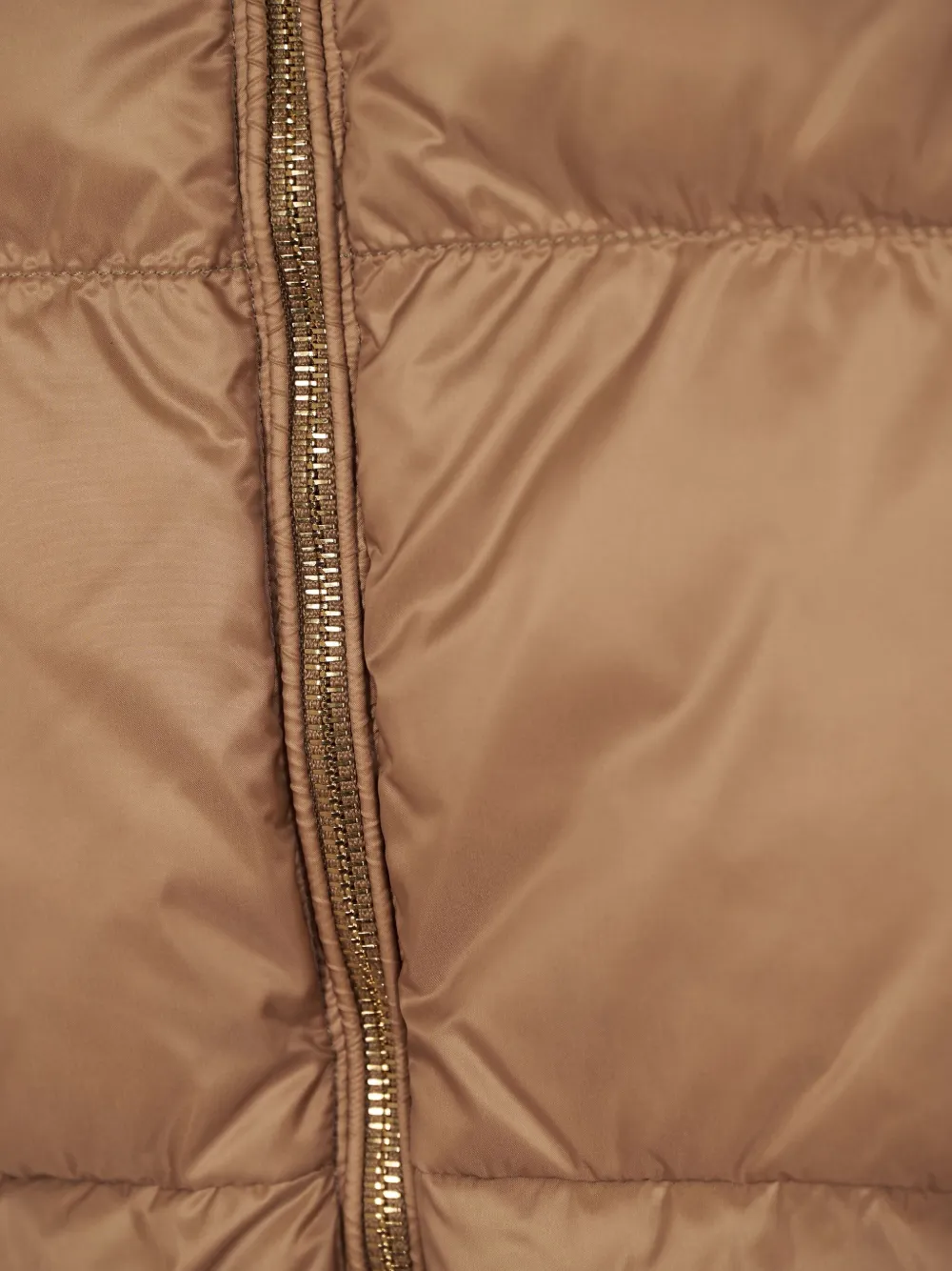 Max Mara quilted gilet Bruin