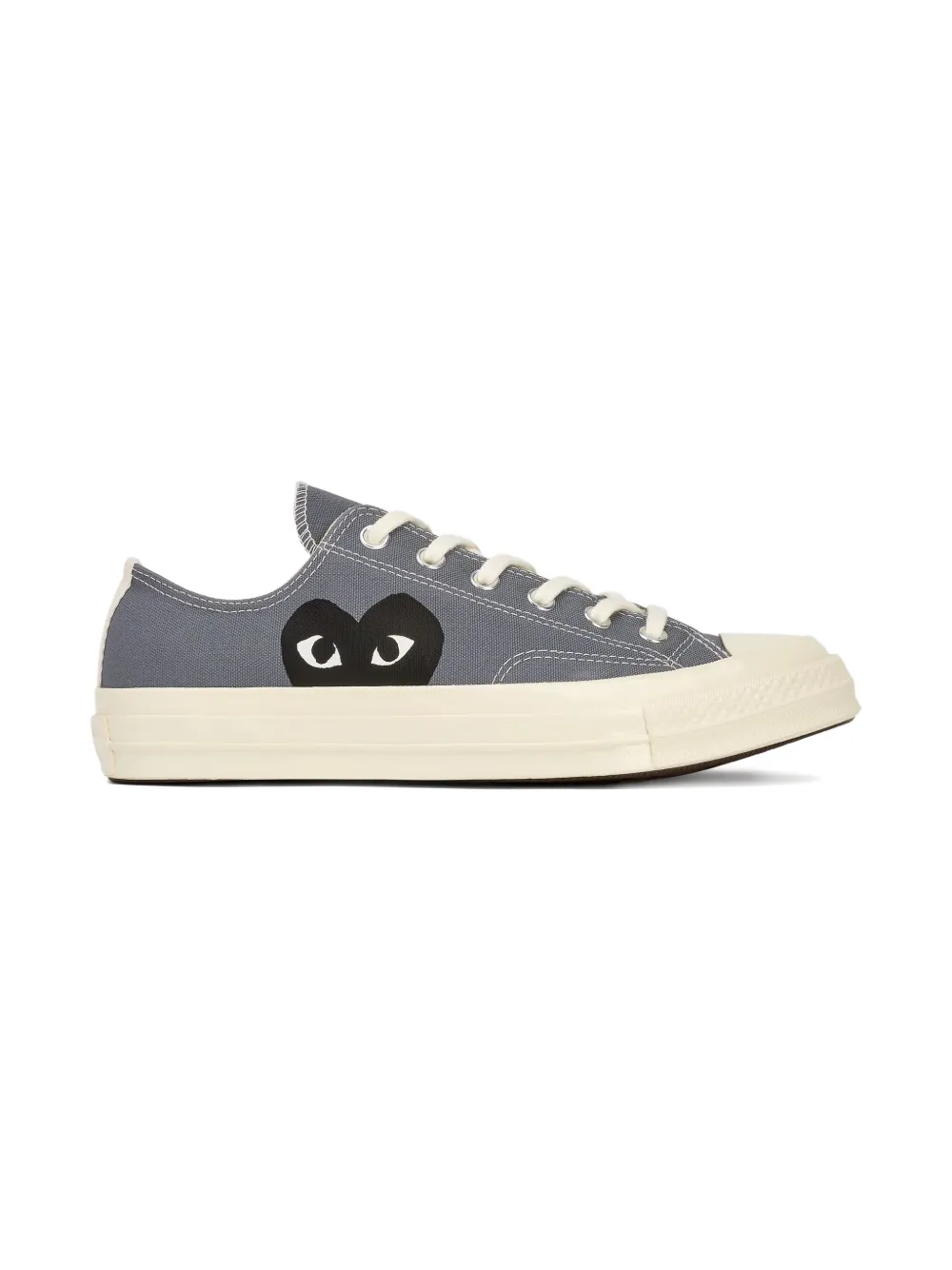 Comme Des Garçons Play x Converse Chuck 70 heart-logo low-top sneakers | Teen Boy Shoes | Image 2