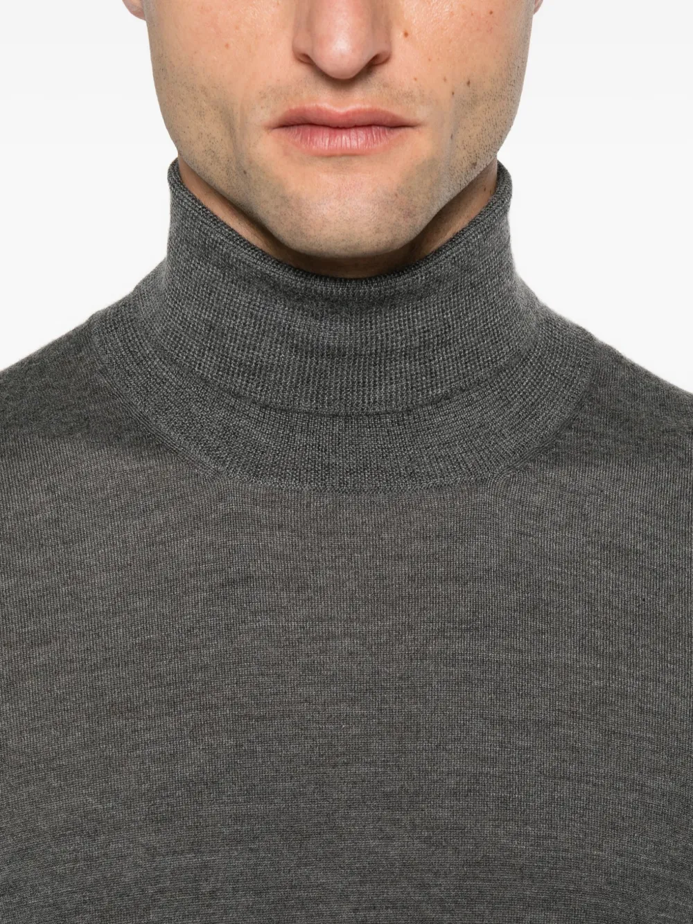 Gran Sasso Turtleneck Top In Gray