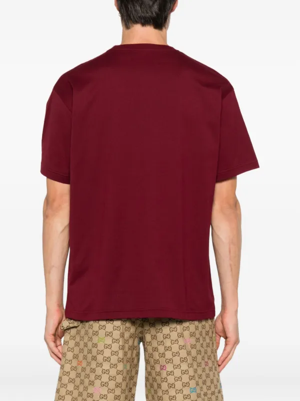 GUCCI BANDロゴ入りレッドTシャツ 18/24 Gucci Graphic Logo-Print T
