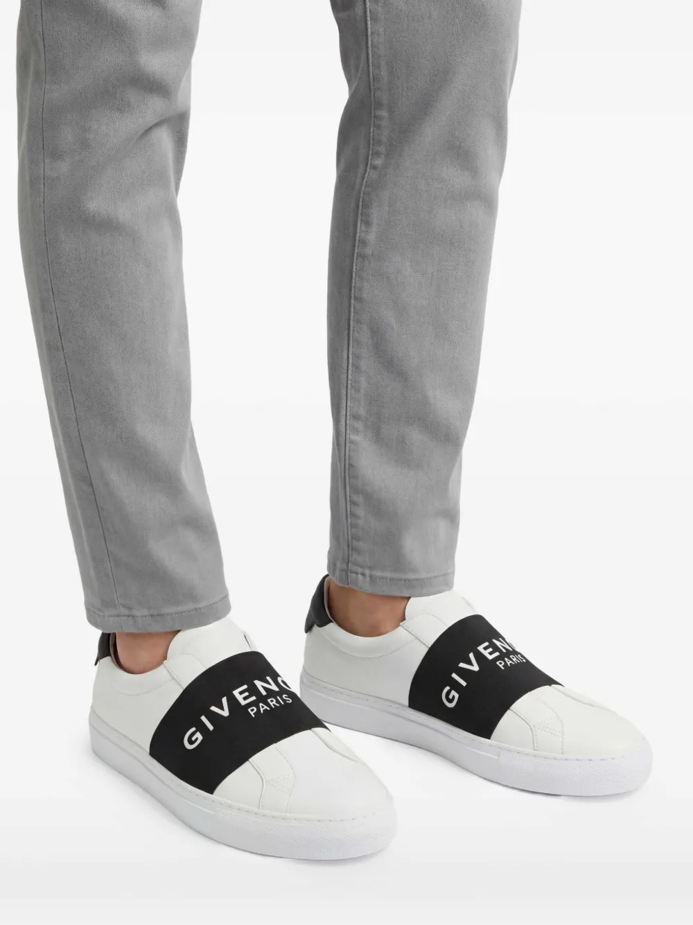 Givenchy アーバンストリート スニーカー | ホワイト | FARFETCH JP