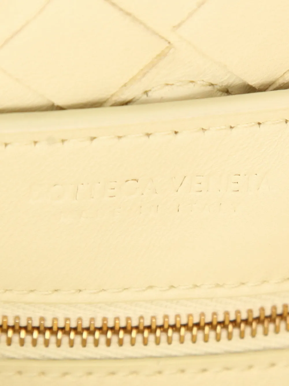 Pre-owned Bottega Veneta 2020's Andiamo Intrecciato Tote Bag In Neutral