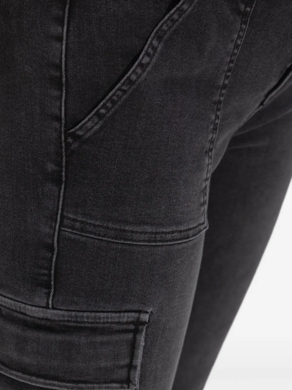 AllSaints Duran jeans met cargo zak en franje Grijs