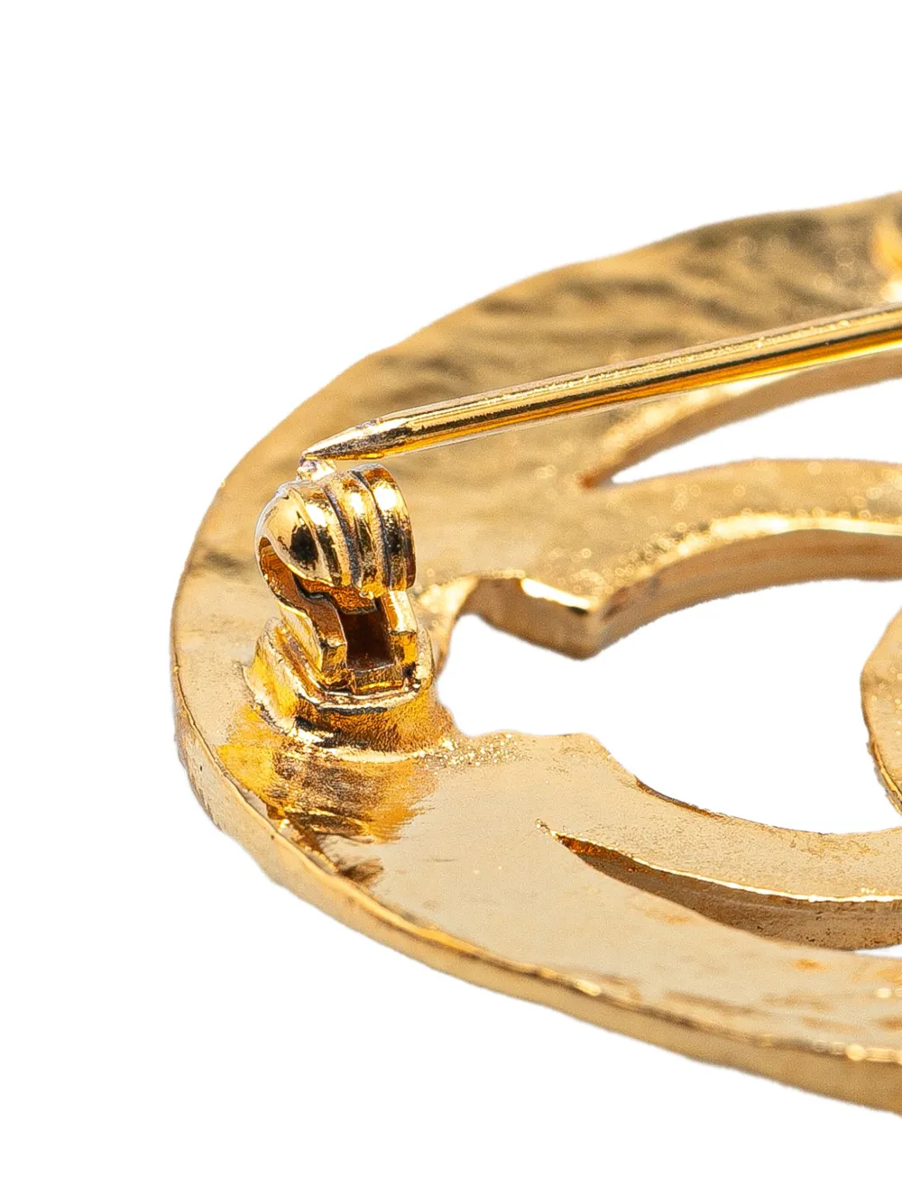 Pre-owned Chanel 1980-1990 Gold Plated Cc Brooch Costume Brooch