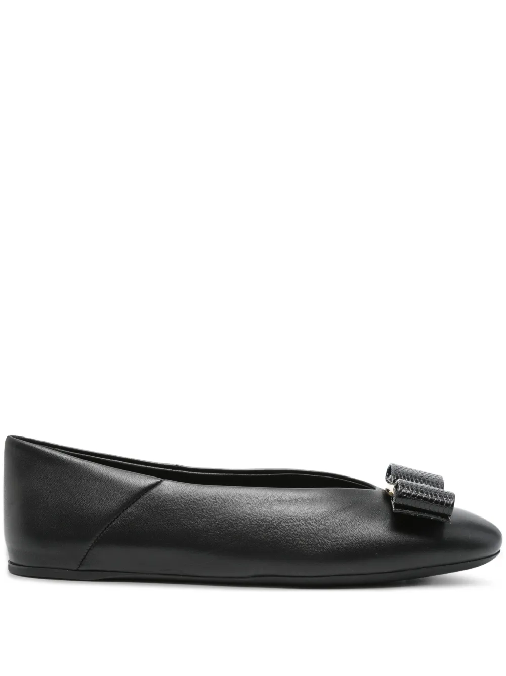 Ferragamo leather ballet flats Zwart