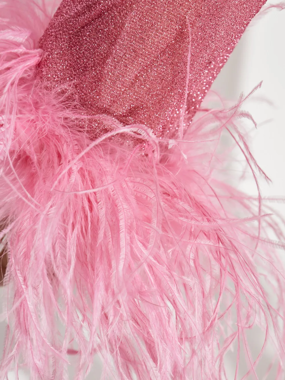 Oséree Lumière Plumage jurk met veren afwerking Roze