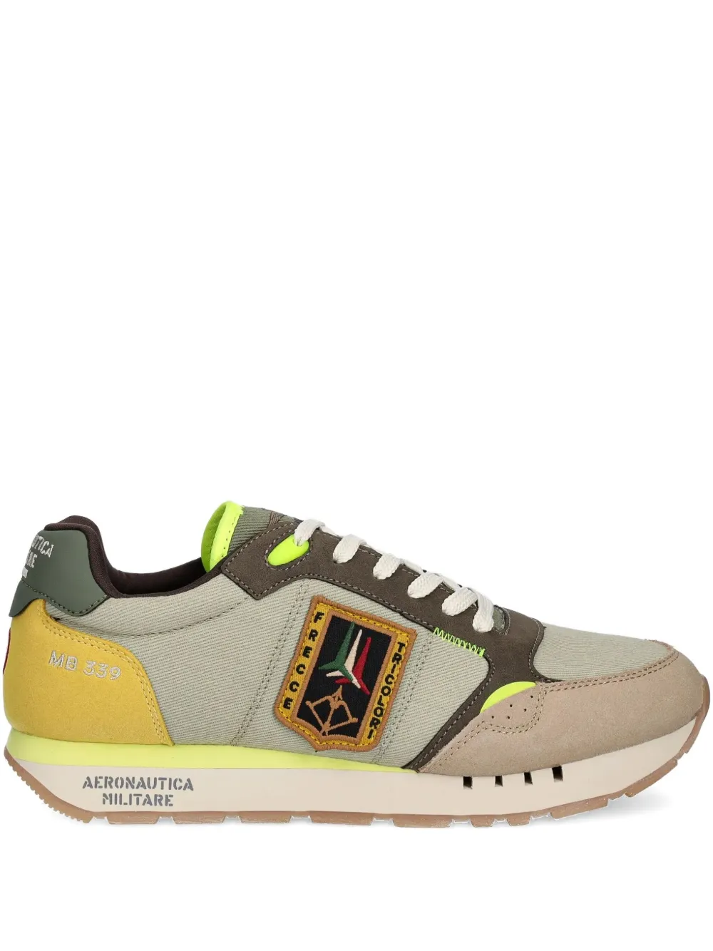 embroidered-logo retro sneakers