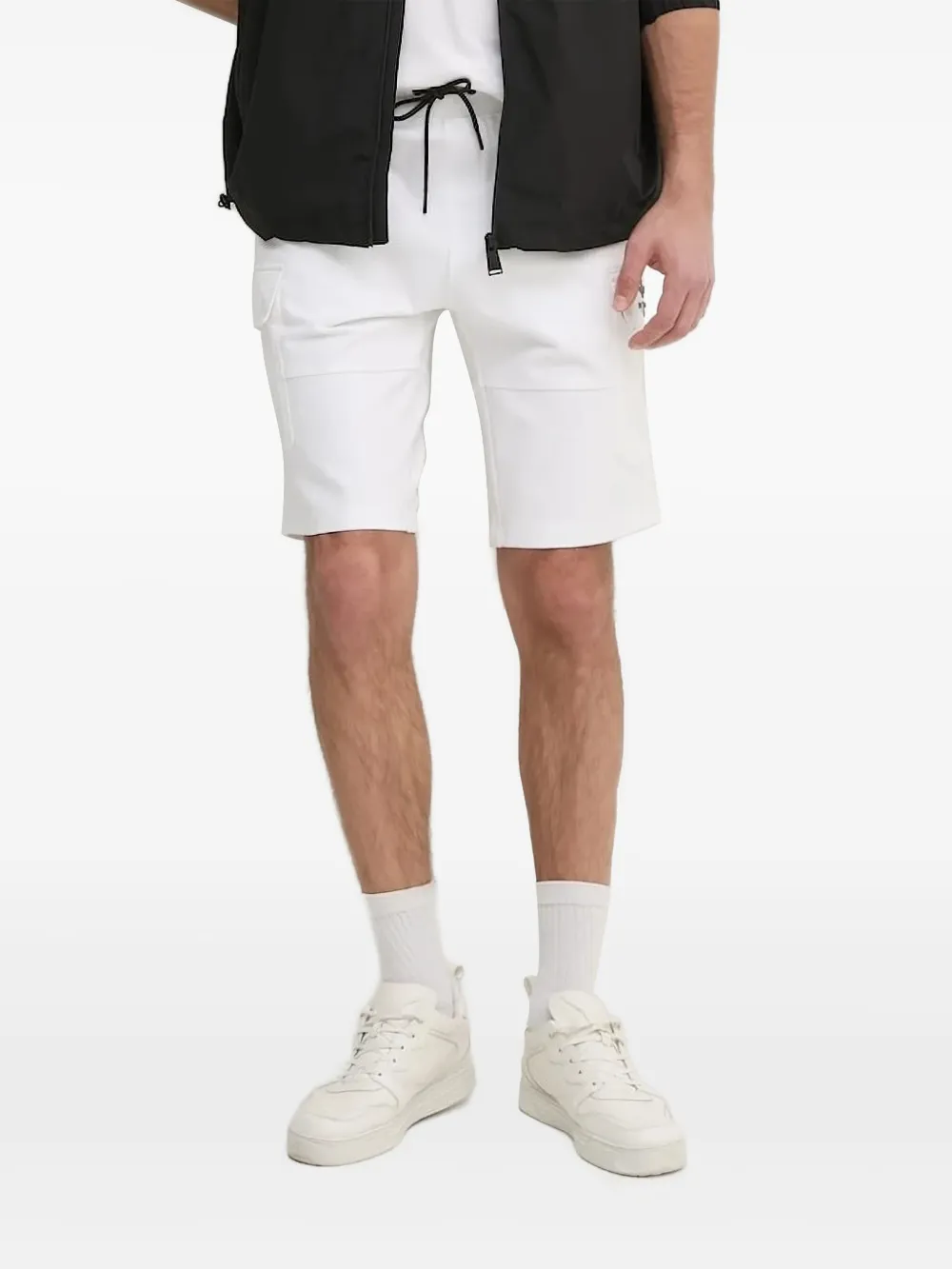 Aeronautica Militare patch-pocket cargo shorts Wit