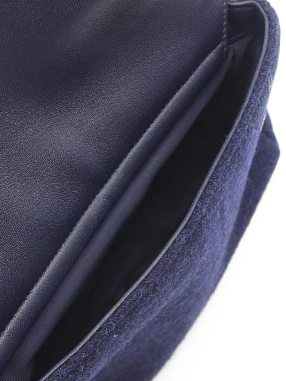2018-2019 W Flap Shoulder Bag