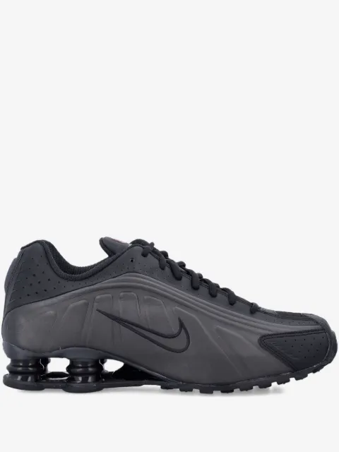 Nike Shox R4 sneakers